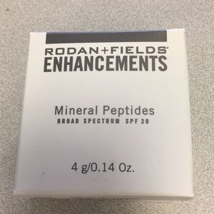Light Mineral Peptides Rodan & Fields brand new